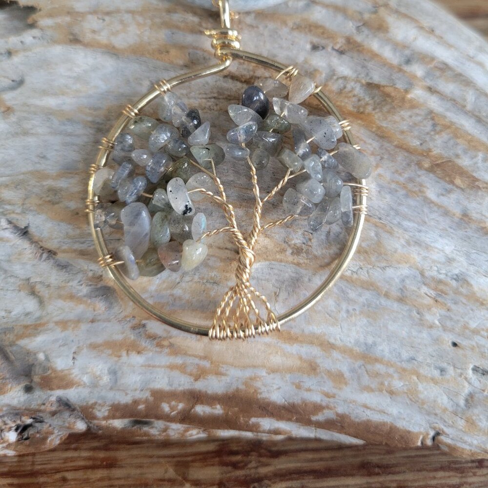 Gray Labradorite Nugget Tree of Life Pendant Neck